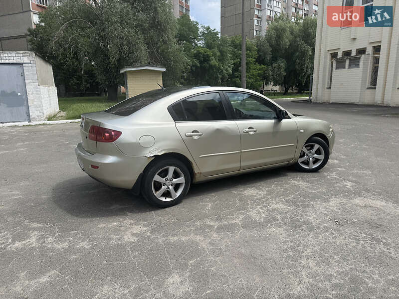 Седан Mazda 3 2005 в Киеве