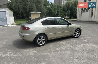 Седан Mazda 3 2005 в 