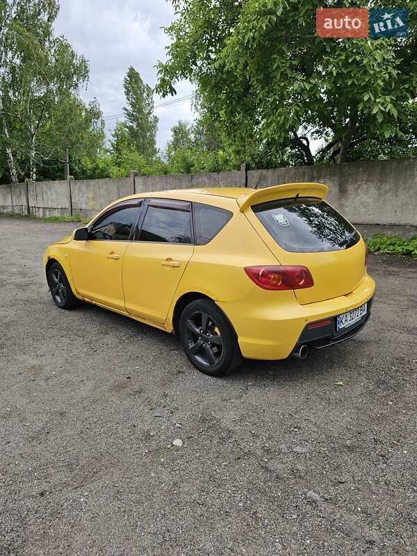 Хэтчбек Mazda 3 2004 в 