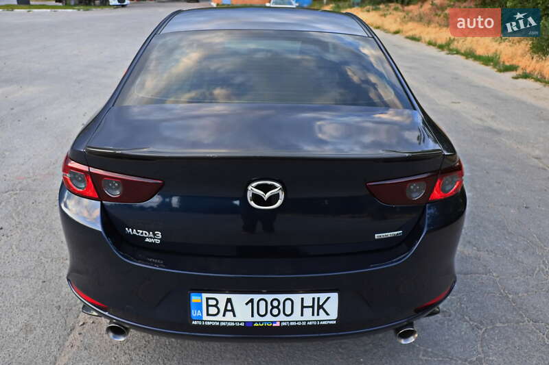 Седан Mazda 3 2020 в Кременчуці