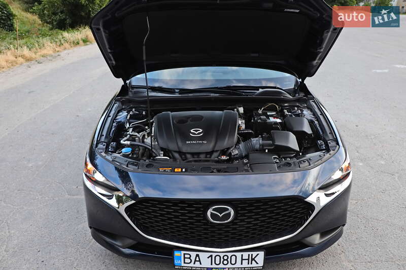 Седан Mazda 3 2020 в Кременчуці