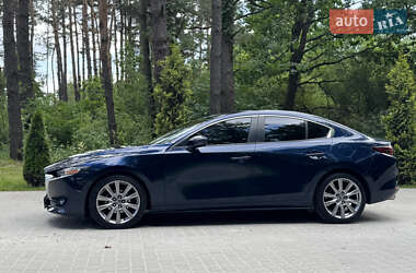 Седан Mazda 3 2019 в 