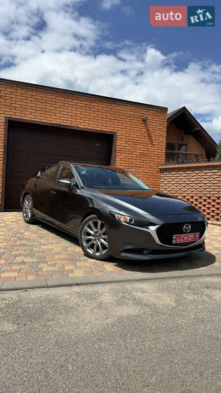 Седан Mazda 3 2022 в 