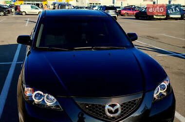 Седан Mazda 3 2005 в 