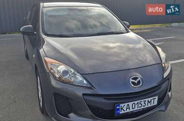Седан Mazda 3 2012 в 