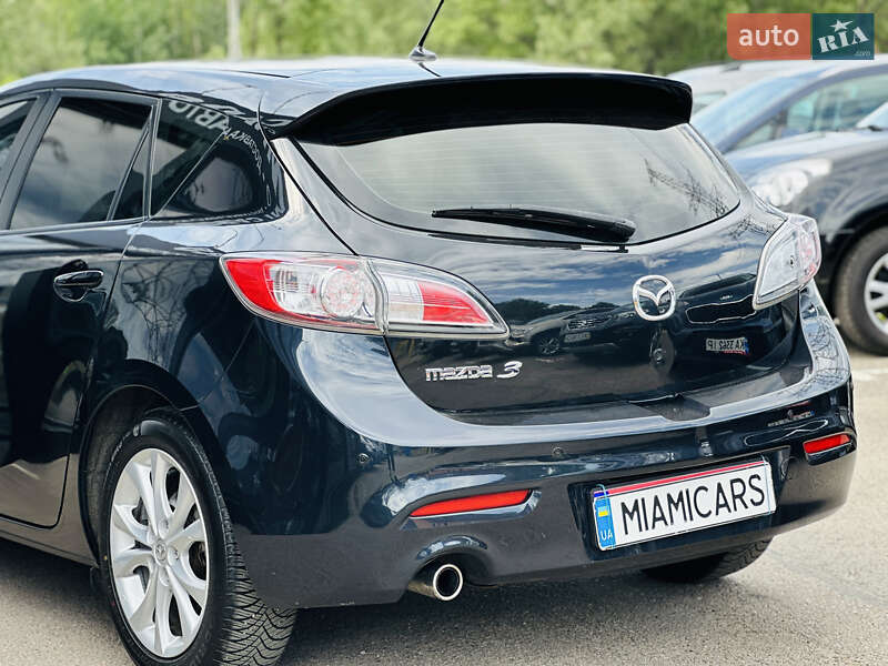 Хэтчбек Mazda 3 2011 в Харькове