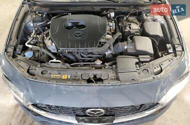 Седан Mazda 3 2023 в 