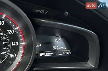 Седан Mazda 3 2015 в 