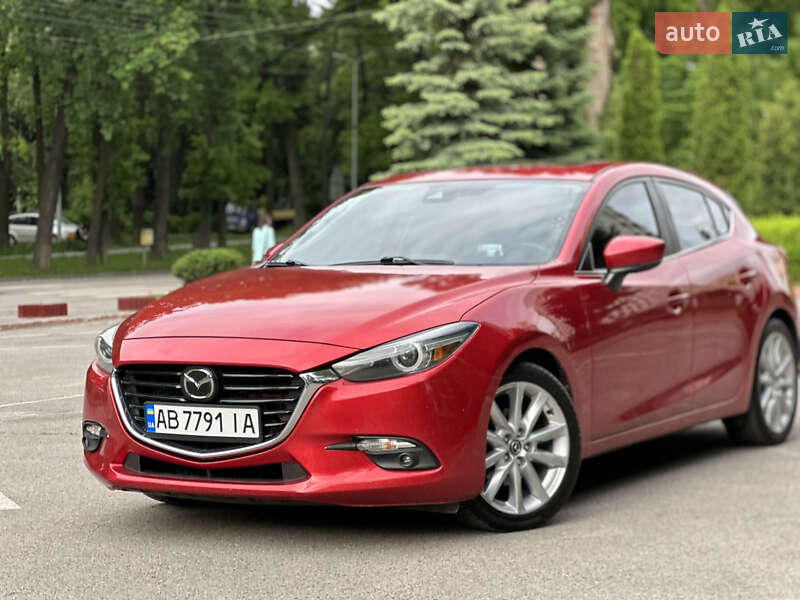 Хетчбек Mazda 3 2017 в Вінниці фото Хетчбек Mazda 3 2017 в Вінниці