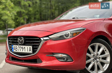 Хетчбек Mazda 3 2017 в Вінниці фото 3 Хетчбек Mazda 3 2017 в Вінниці