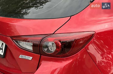 Хетчбек Mazda 3 2017 в Вінниці фото 12 Хетчбек Mazda 3 2017 в Вінниці