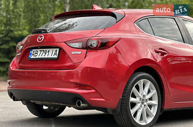 Хэтчбек Mazda 3 2017 в 
