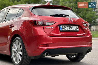 Хэтчбек Mazda 3 2017 в 