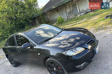 Седан Mazda 3 2004 в Василькові