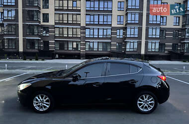 Хетчбек Mazda 3 2016 в 