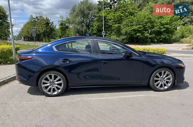 Седан Mazda 3 2021 в 