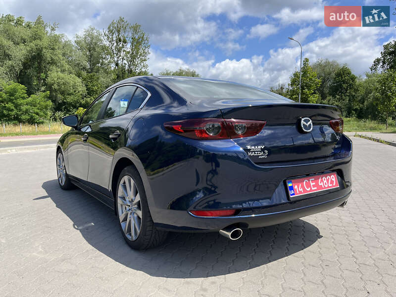 Седан Mazda 3 2021 в Львове