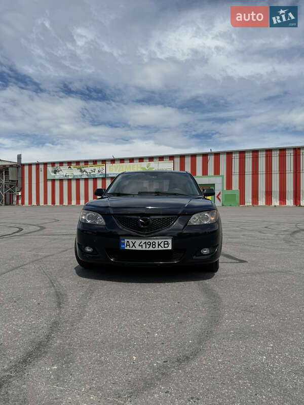 Седан Mazda 3 2006 в Харкові