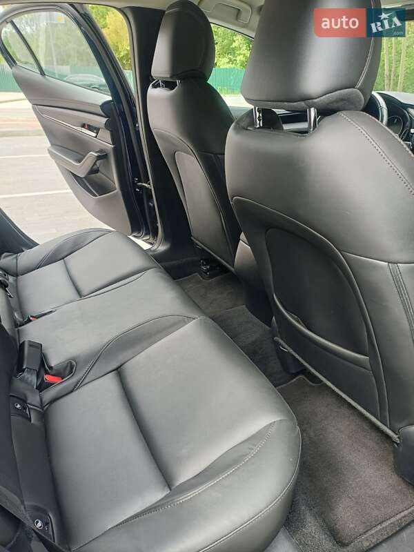 Седан Mazda 3 2020 в Львові