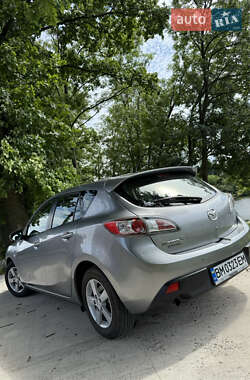 Хетчбек Mazda 3 2010 в 