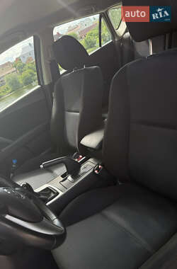 Хетчбек Mazda 3 2010 в 