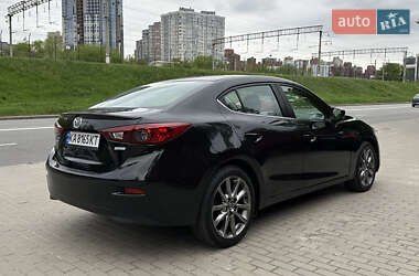 Седан Mazda 3 2018 в 