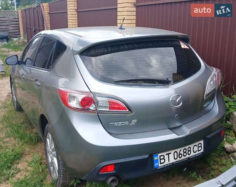Хэтчбек Mazda 3 2012 в Киеве