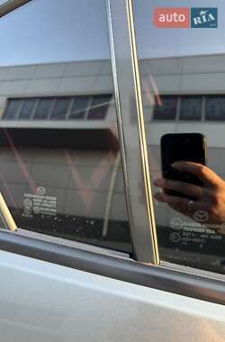 Седан Mazda 3 2013 в Дніпрі