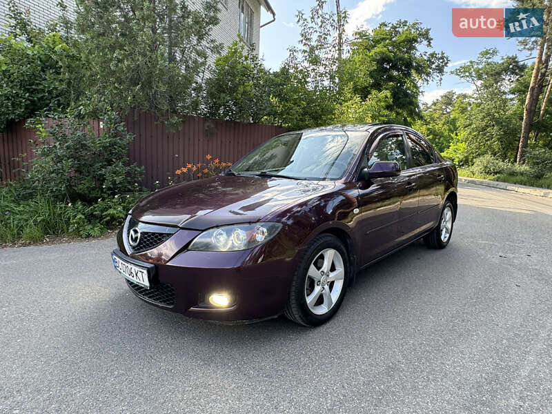 Седан Mazda 3 2007 в Киеве