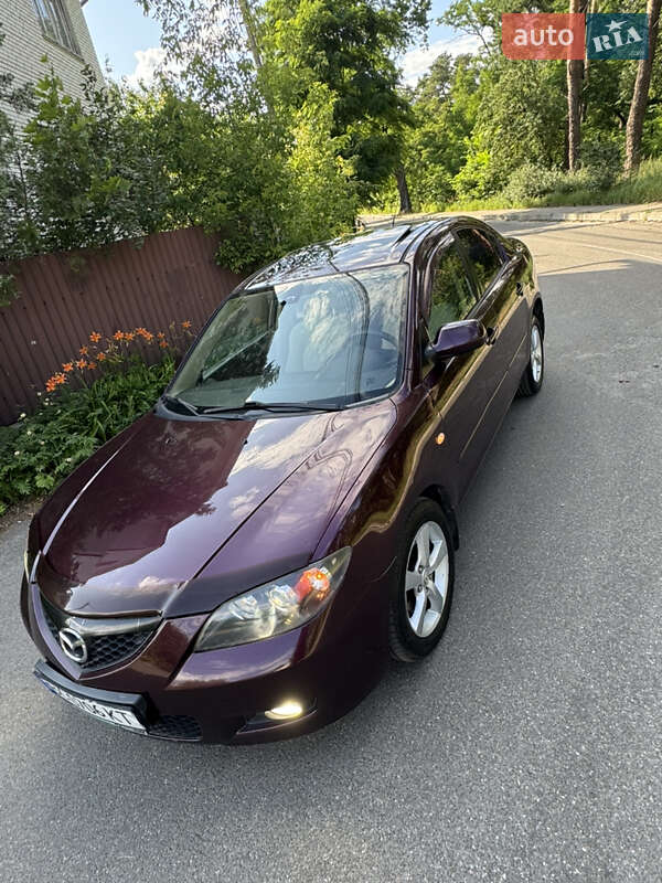Седан Mazda 3 2007 в Киеве