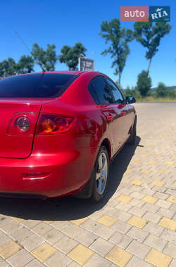 Седан Mazda 3 2004 в 