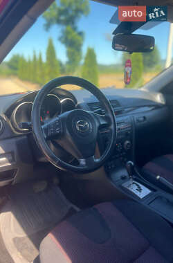 Седан Mazda 3 2004 в 