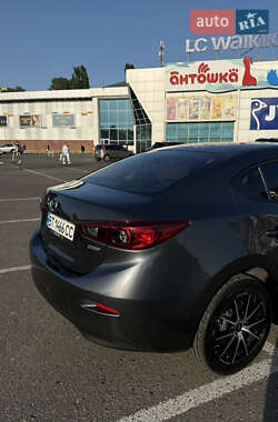 Седан Mazda 3 2014 в 
