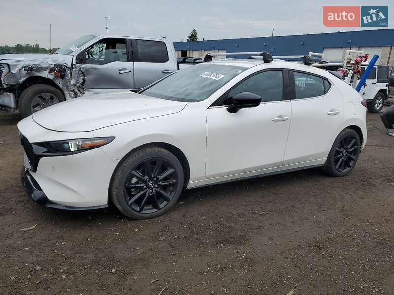 Mazda 3 2023