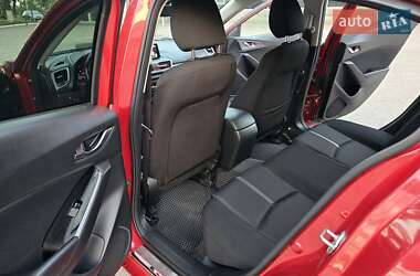 Седан Mazda 3 2016 в 