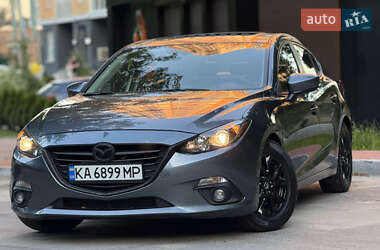 Седан Mazda 3 2016 в Києві