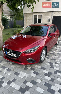Хэтчбек Mazda 3 2016 в 