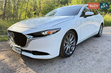 Седан Mazda 3 2019 в Чернигове