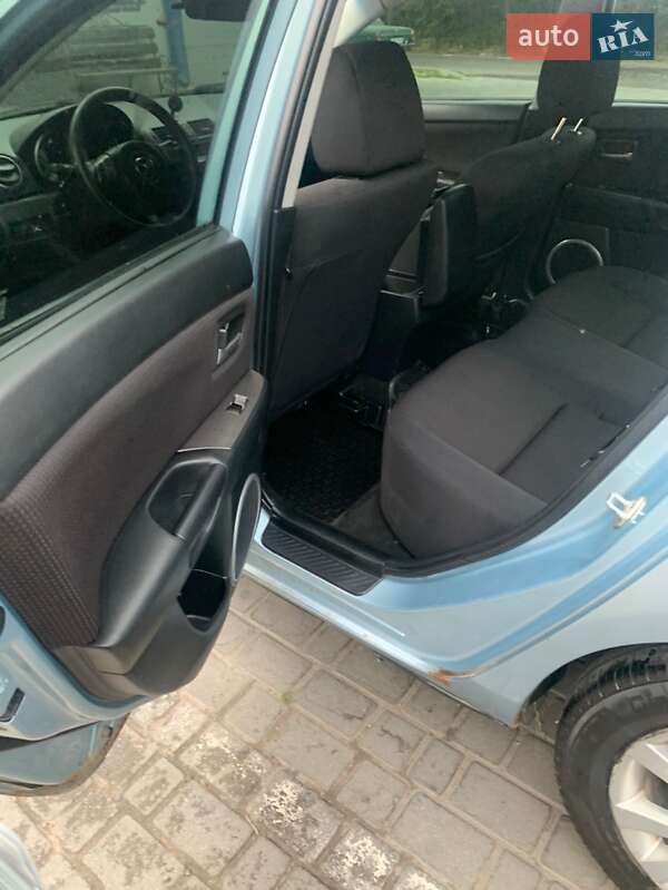 Седан Mazda 3 2006 в Львові