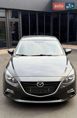 Седан Mazda 3 2015 в 