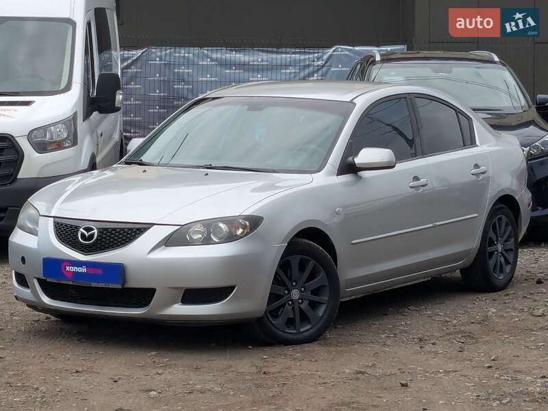 Седан Mazda 3 2004 в Киеве