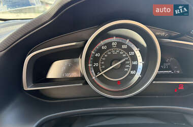 Седан Mazda 3 2015 в 