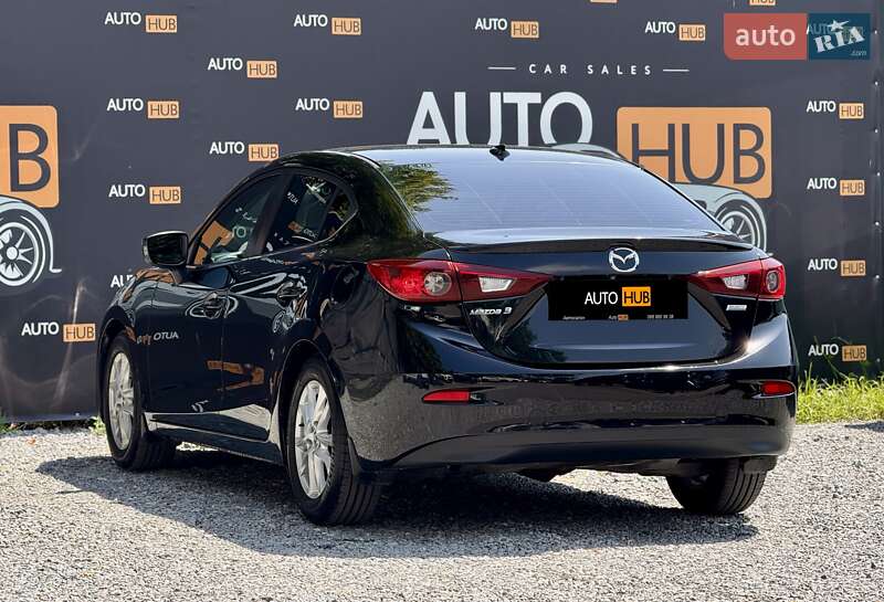 Седан Mazda 3 2014 в Харькове