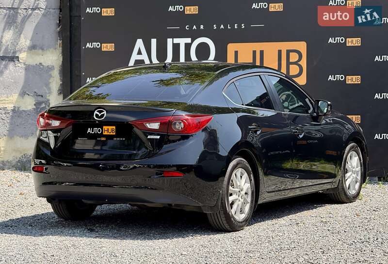 Седан Mazda 3 2014 в Харькове