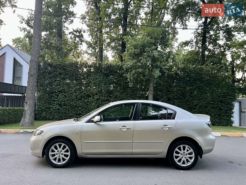 Седан Mazda 3 2007 в Києві