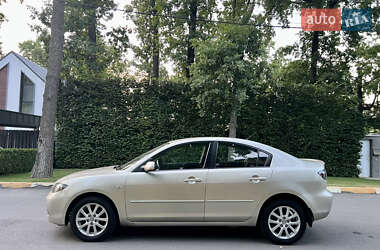 Седан Mazda 3 2007 в 