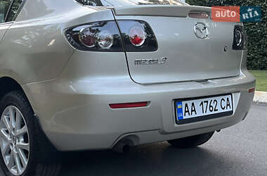 Седан Mazda 3 2007 в 