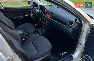Седан Mazda 3 2007 в 