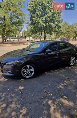 Седан Mazda 3 2018 в 
