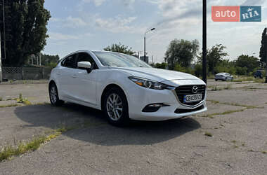 Хэтчбек Mazda 3 2018 в Киеве